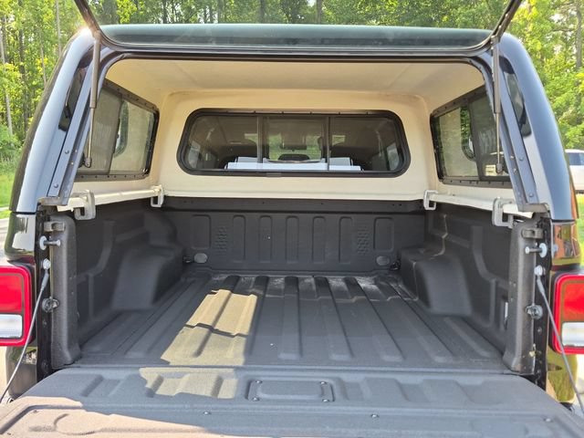 Used 2024 Jeep Gladiator Sport AWD/4WD image 23