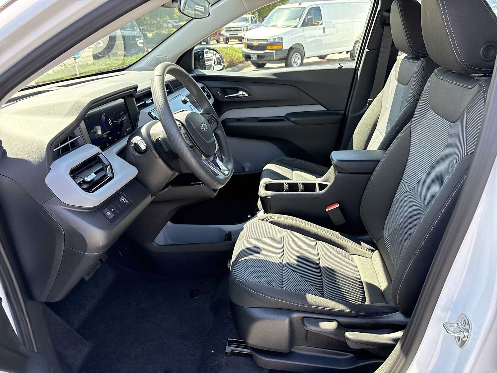 New 2027 Chevrolet Bolt LT FWD image 18