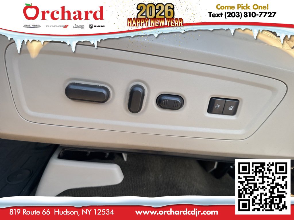 Used 2017 Lincoln Navigator Select image 24
