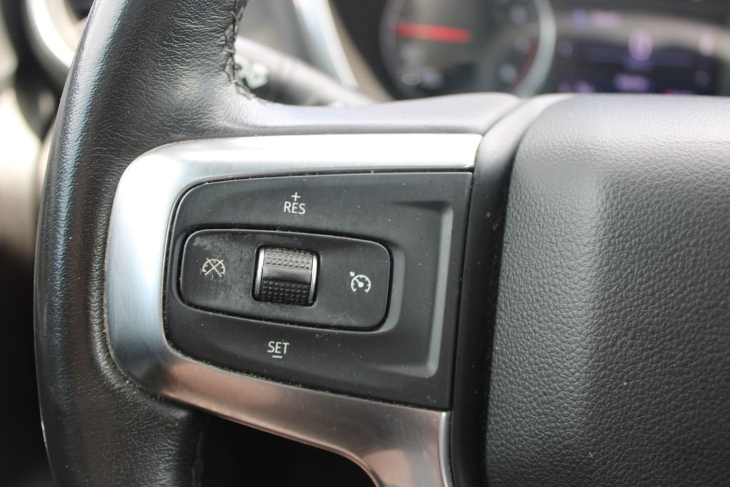 Used 2020 Chevrolet Blazer LT image 35