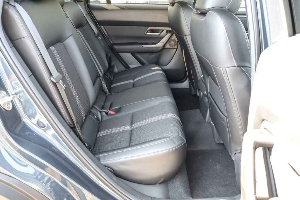 Used 2025 MAZDA CX-50 AWD 2.5 S w/ Weather Package image 32