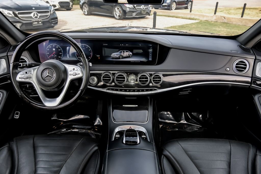 Used 2019 Mercedes-Benz S 560 4MATIC Sedan image 11