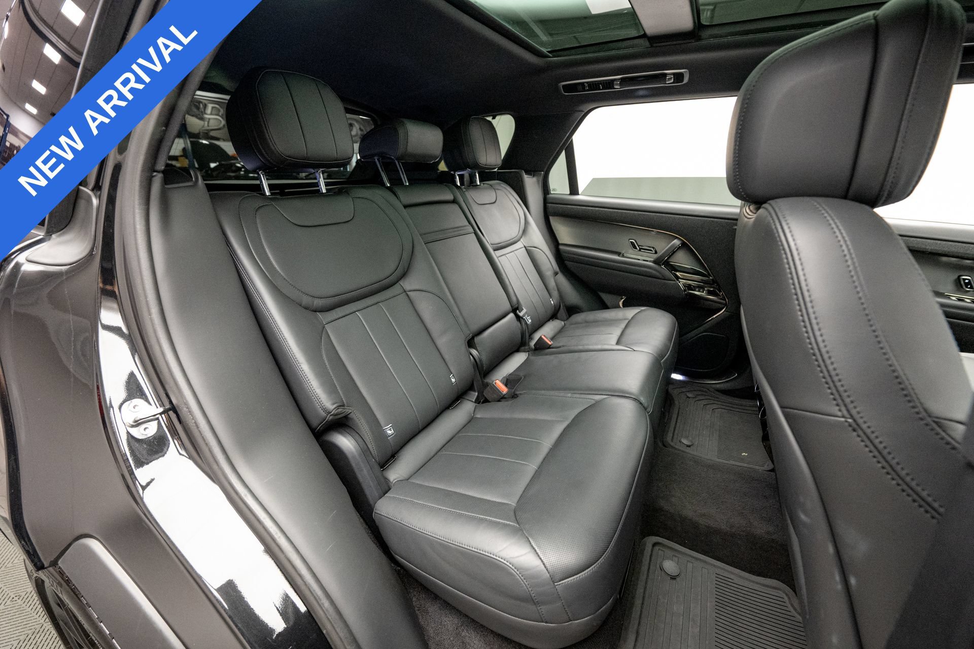 Used 2024 Land Rover Range Rover Sport Dynamic SE AWD/4WD image 19