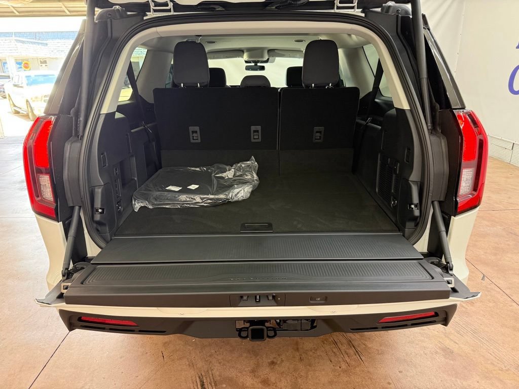 New 2027 Ford Expedition Max Active AWD/4WD image 18