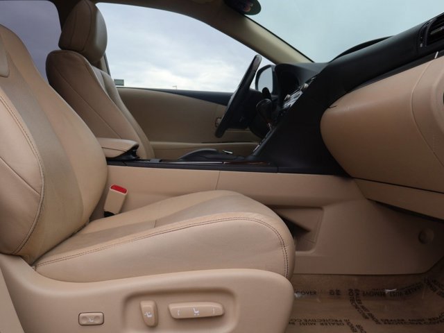 Used 2013 Lexus RX 450h AWD w/ Navigation Pkg image 28