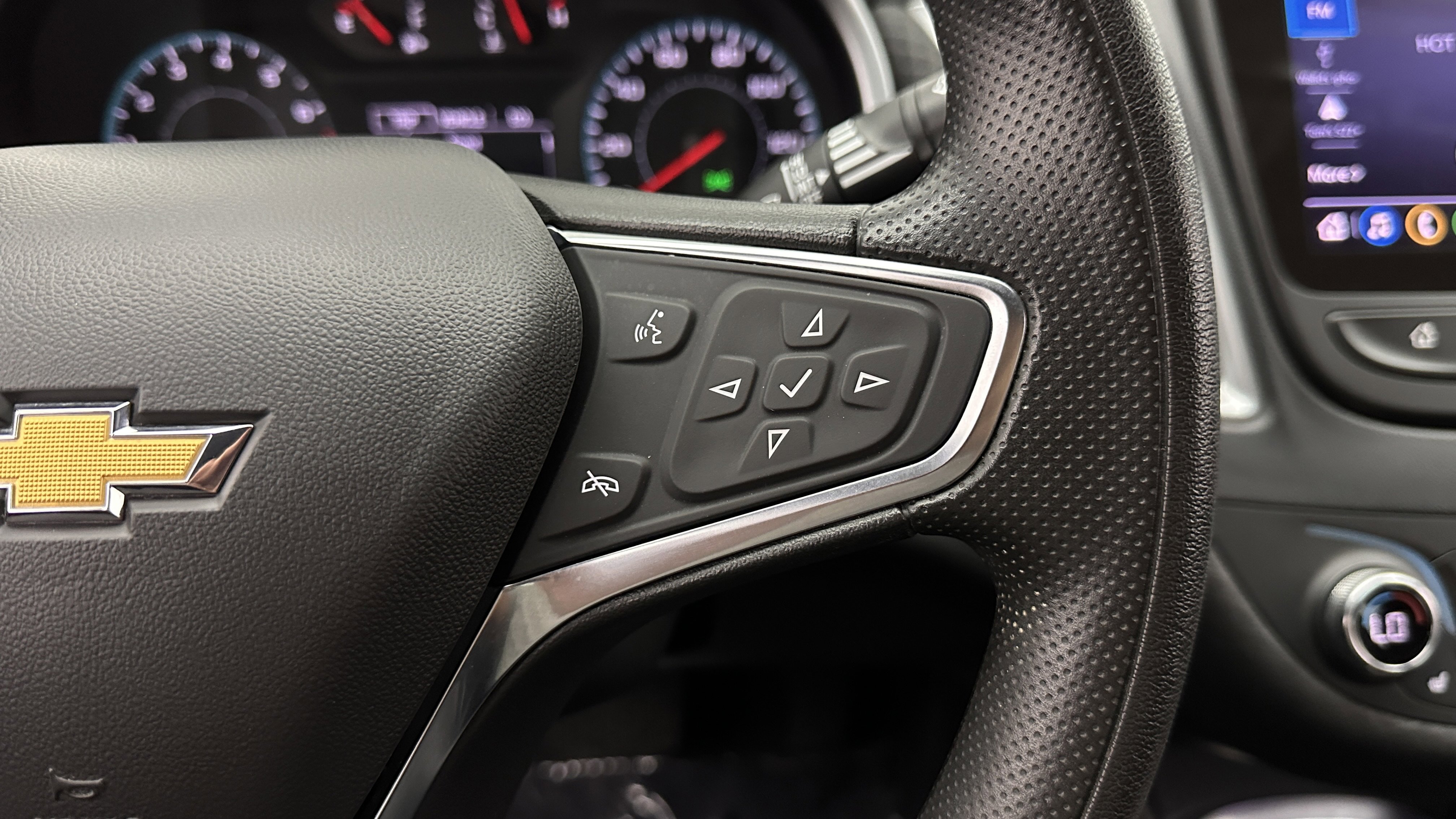 Used 2024 Chevrolet Malibu LT FWD image 21