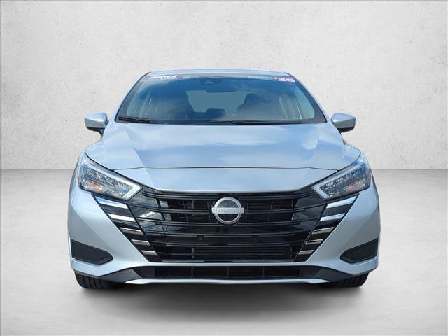 Used 2025 Nissan Versa SV video 2