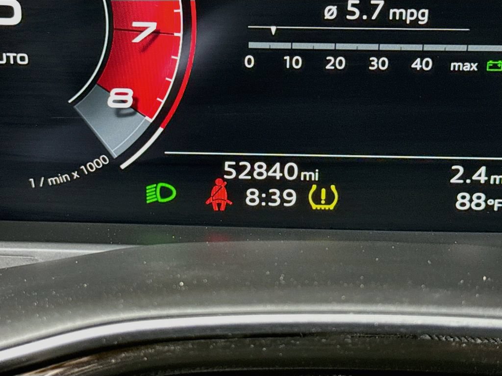 Used 2021 Audi Q8 Premium w/ Convenience Package AWD/4WD image 12