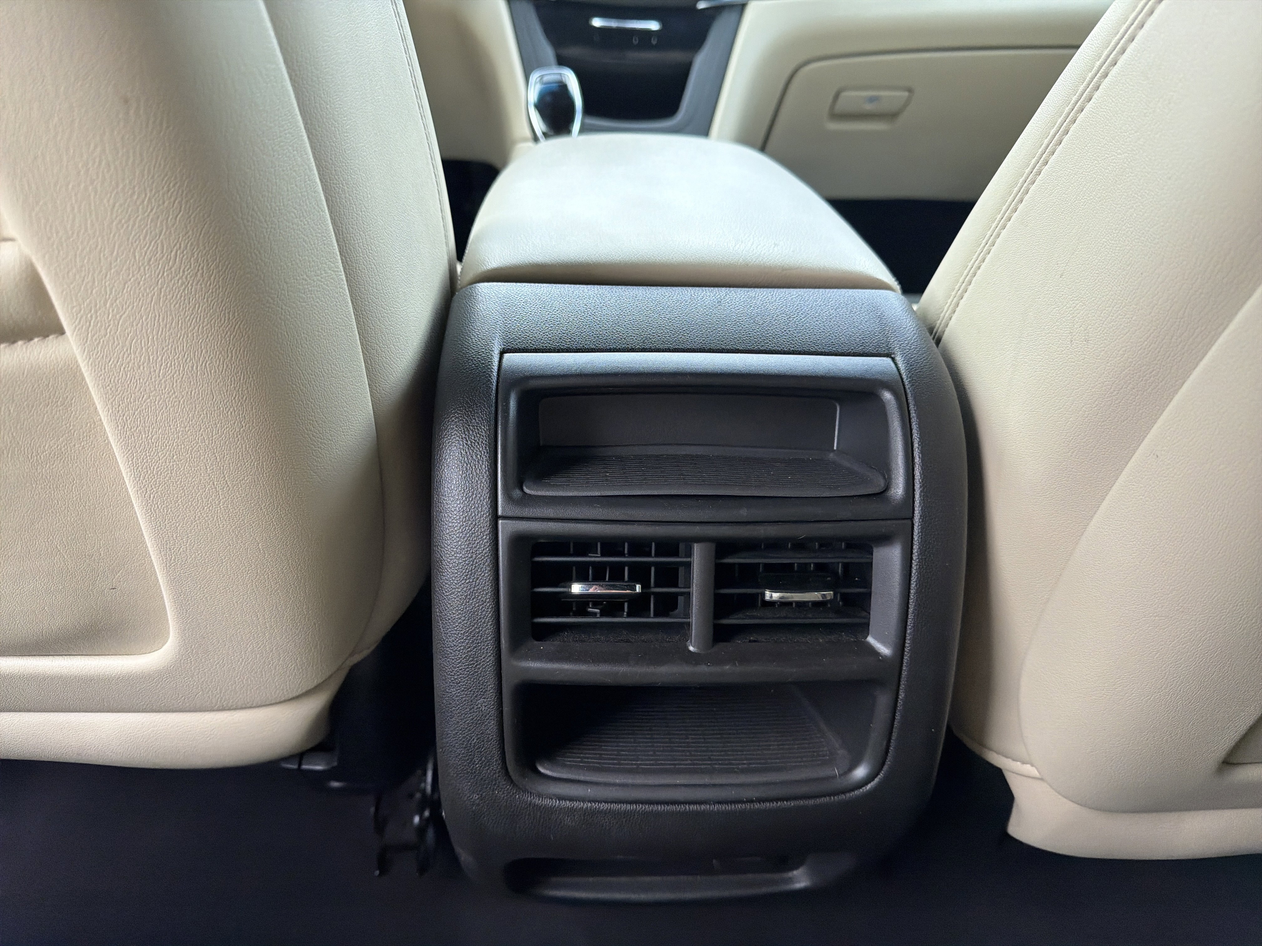 Used 2019 Cadillac XT5 Luxury image 26