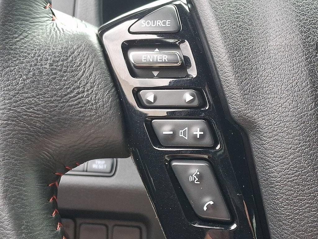 Used 2024 Nissan Frontier PRO-4X w/ Technology Package AWD/4WD image 21