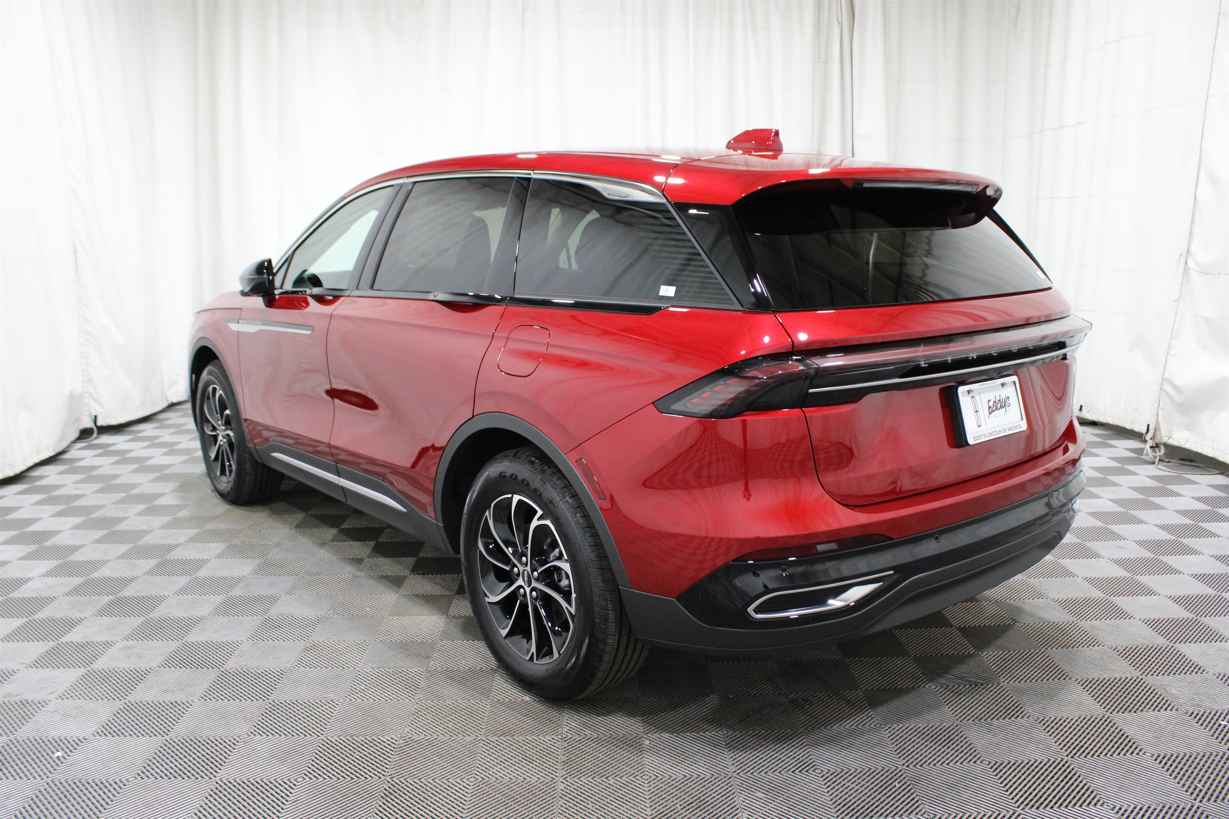 New 2026 Lincoln Nautilus Premier AWD/4WD image 34