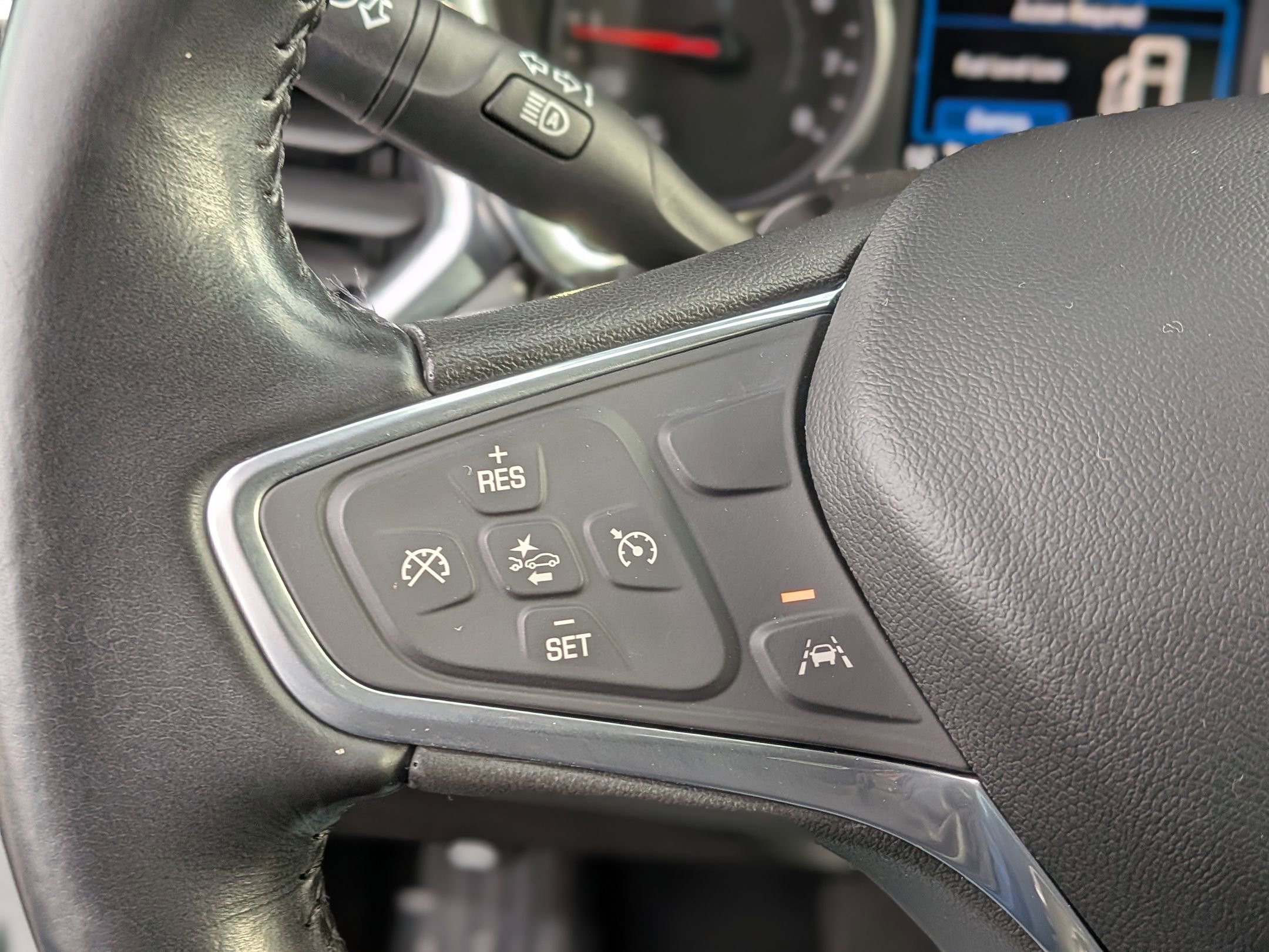 Used 2022 Chevrolet Equinox LT image 21