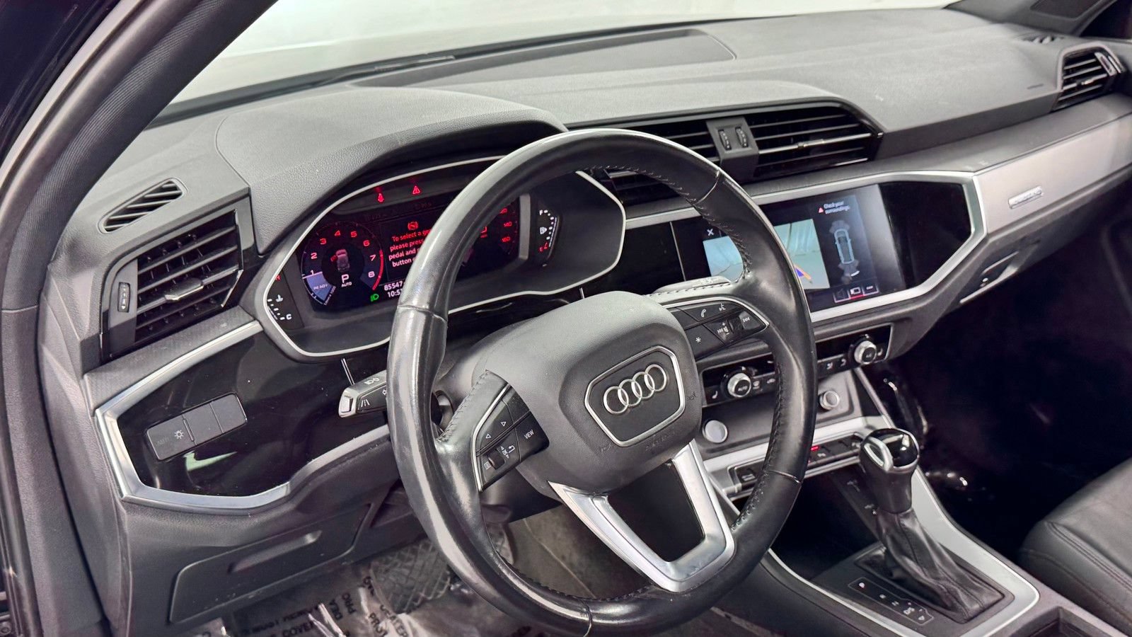 Used 2020 Audi Q3 2.0T Premium w/ Convenience Package AWD/4WD image 37