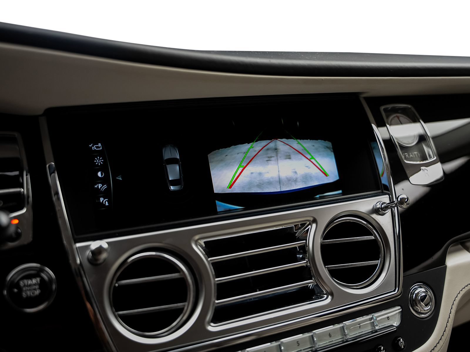 Used 2018 Rolls-Royce Wraith RWD image 47