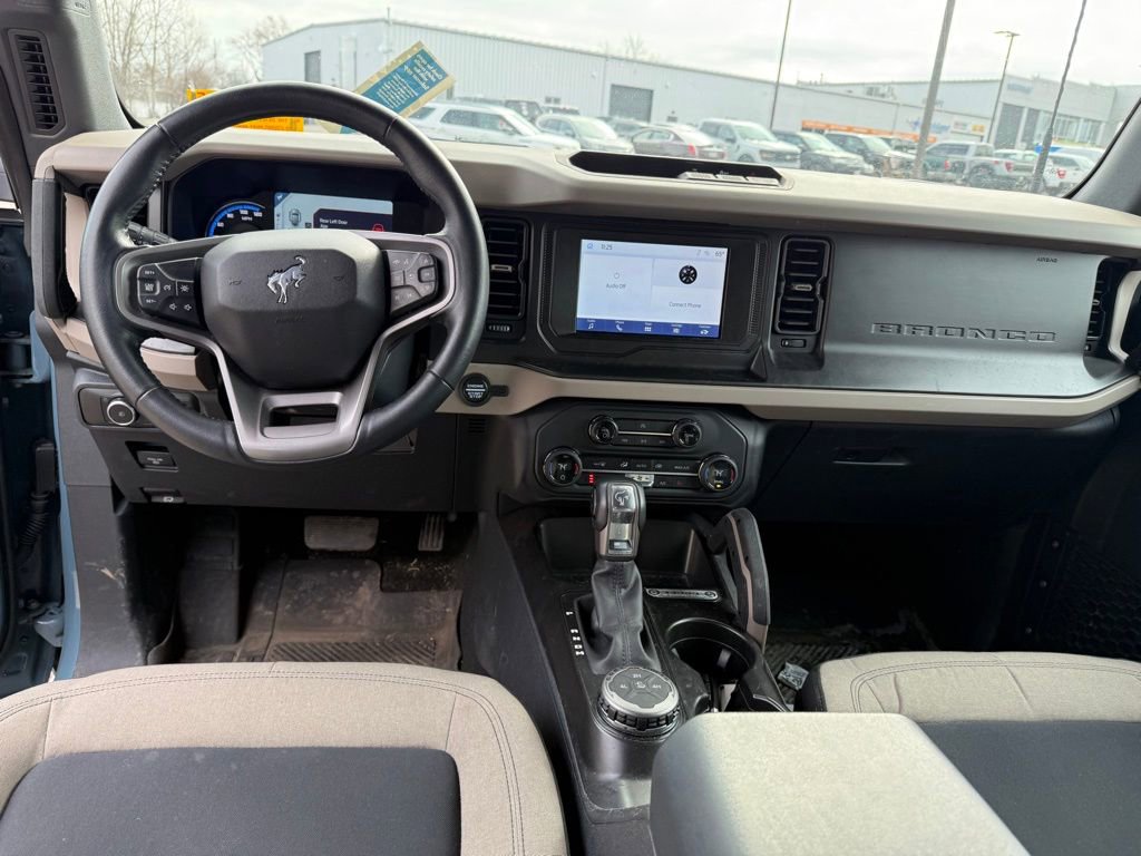 Used 2023 Ford Bronco Big Bend image 2