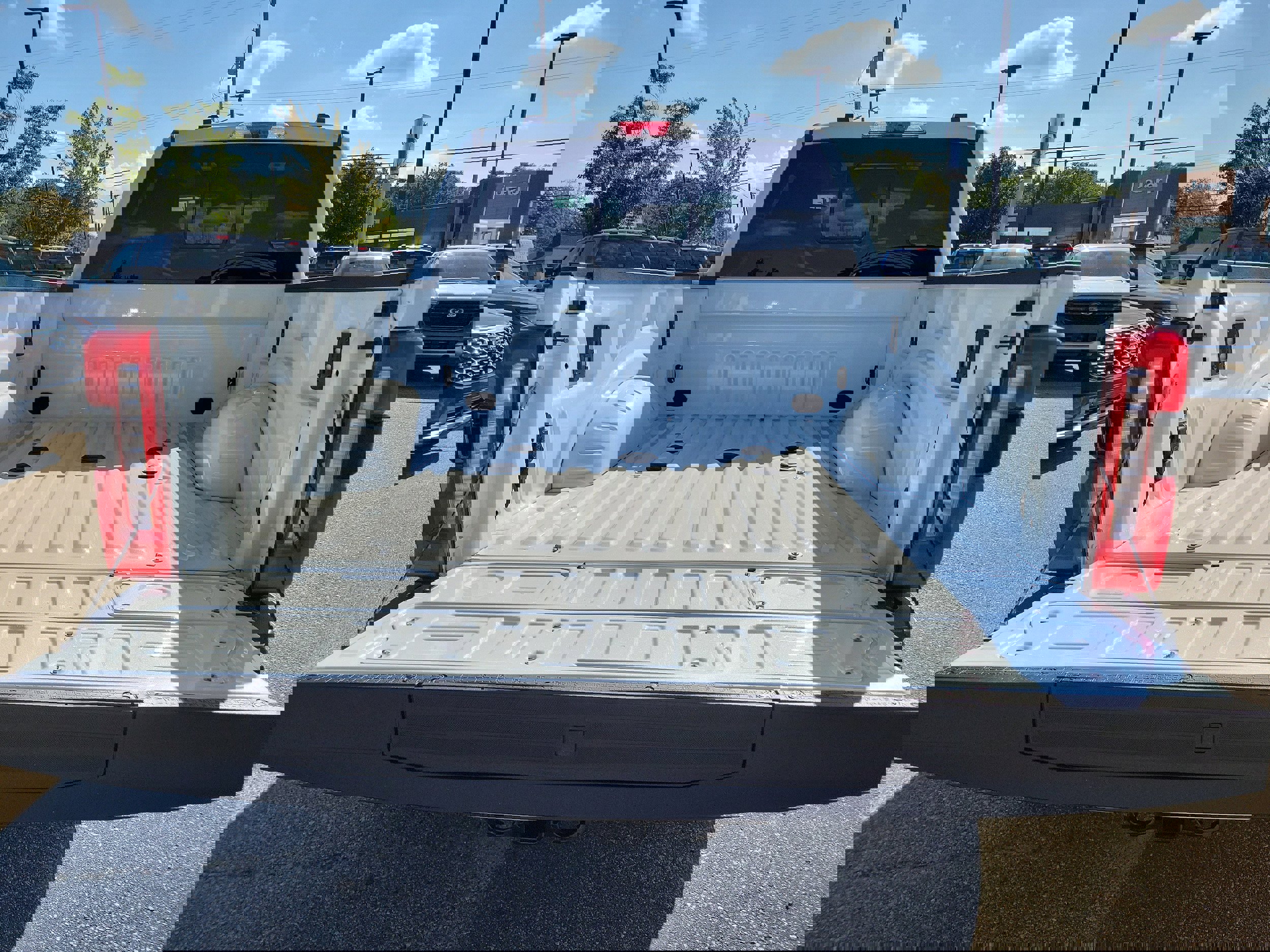 New 2026 Ford F250 Lariat w/ Lariat Ultimate Package image 15