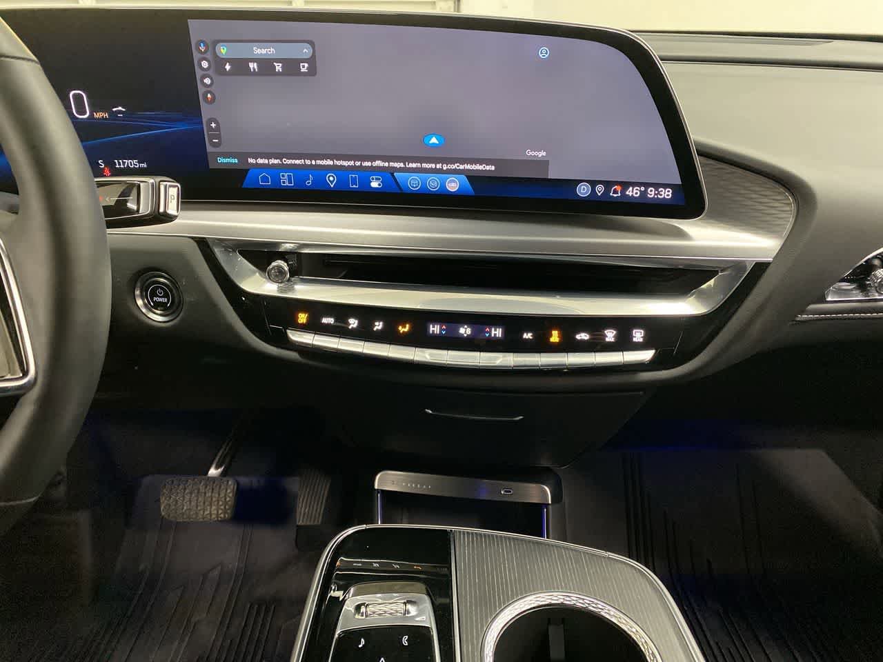 Used 2024 Cadillac Lyriq Luxury w/ LPO, Floor Liner Package AWD/4WD image 24