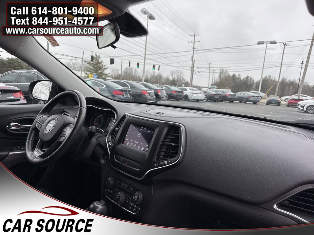 Used 2019 Jeep Cherokee Latitude Plus image 46