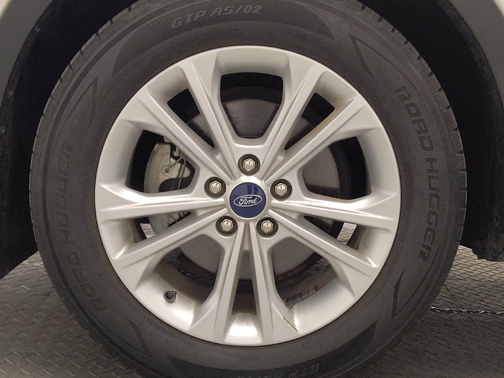Used 2018 Ford Escape SEL FWD image 31