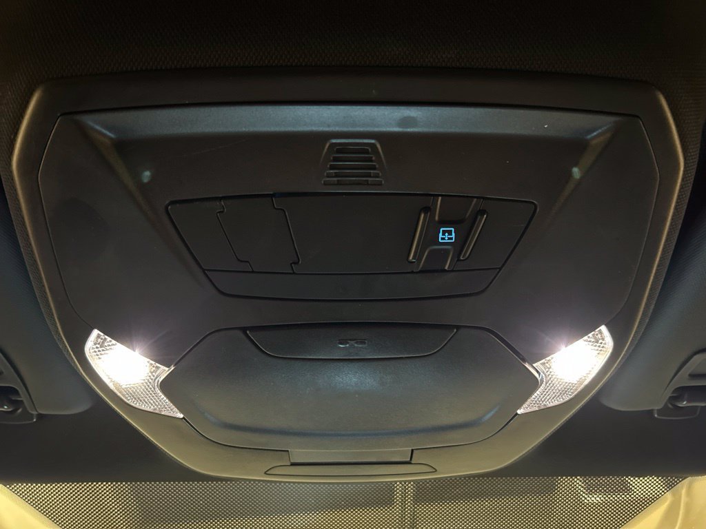 Used 2018 Ford Focus ST w/ Equipment Group 401A FWD image 28