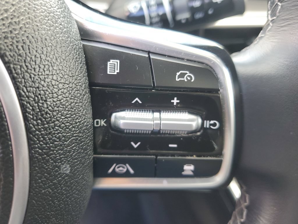 Certified 2024 Kia Sorento S w/ Panoramic Sunroof Package AWD/4WD image 16