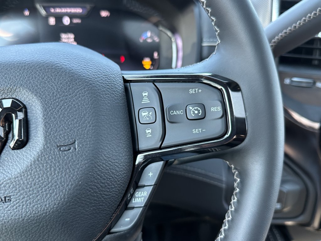 New 2026 RAM 2500 Limited AWD/4WD image 25