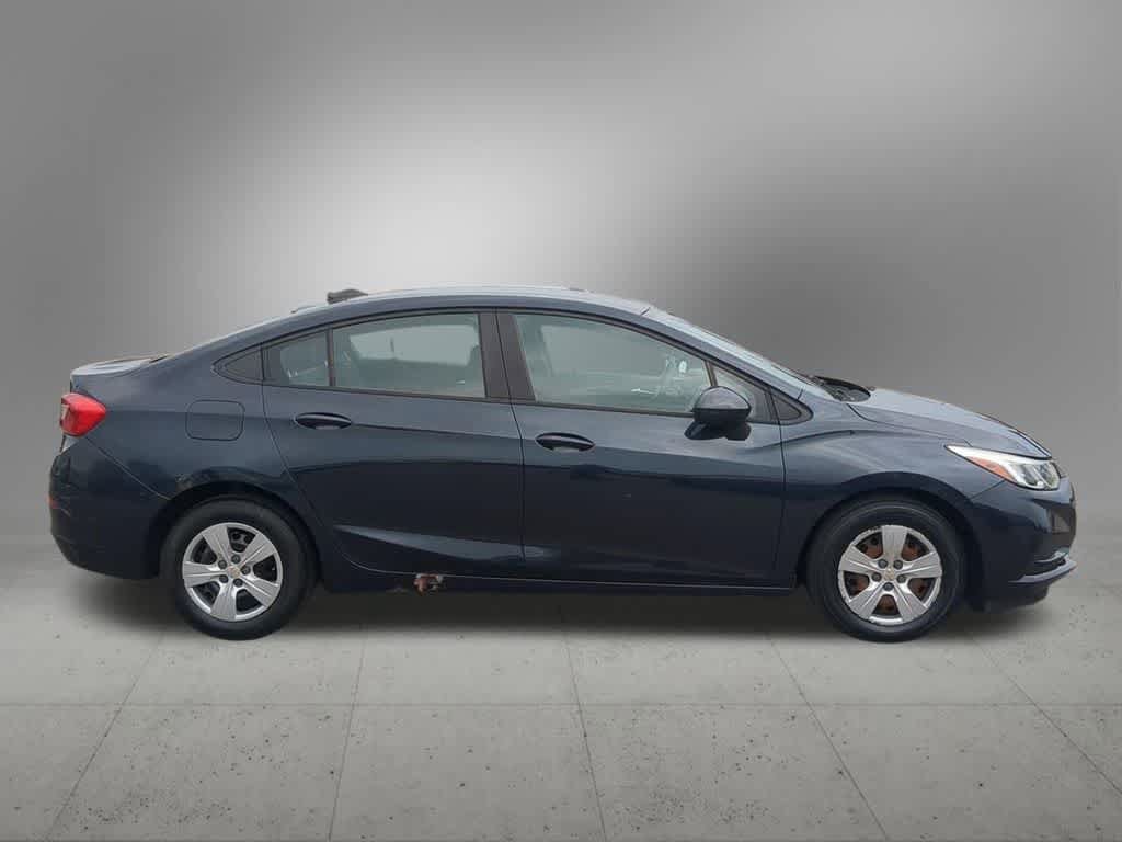 Used 2016 Chevrolet Cruze LS FWD image 7