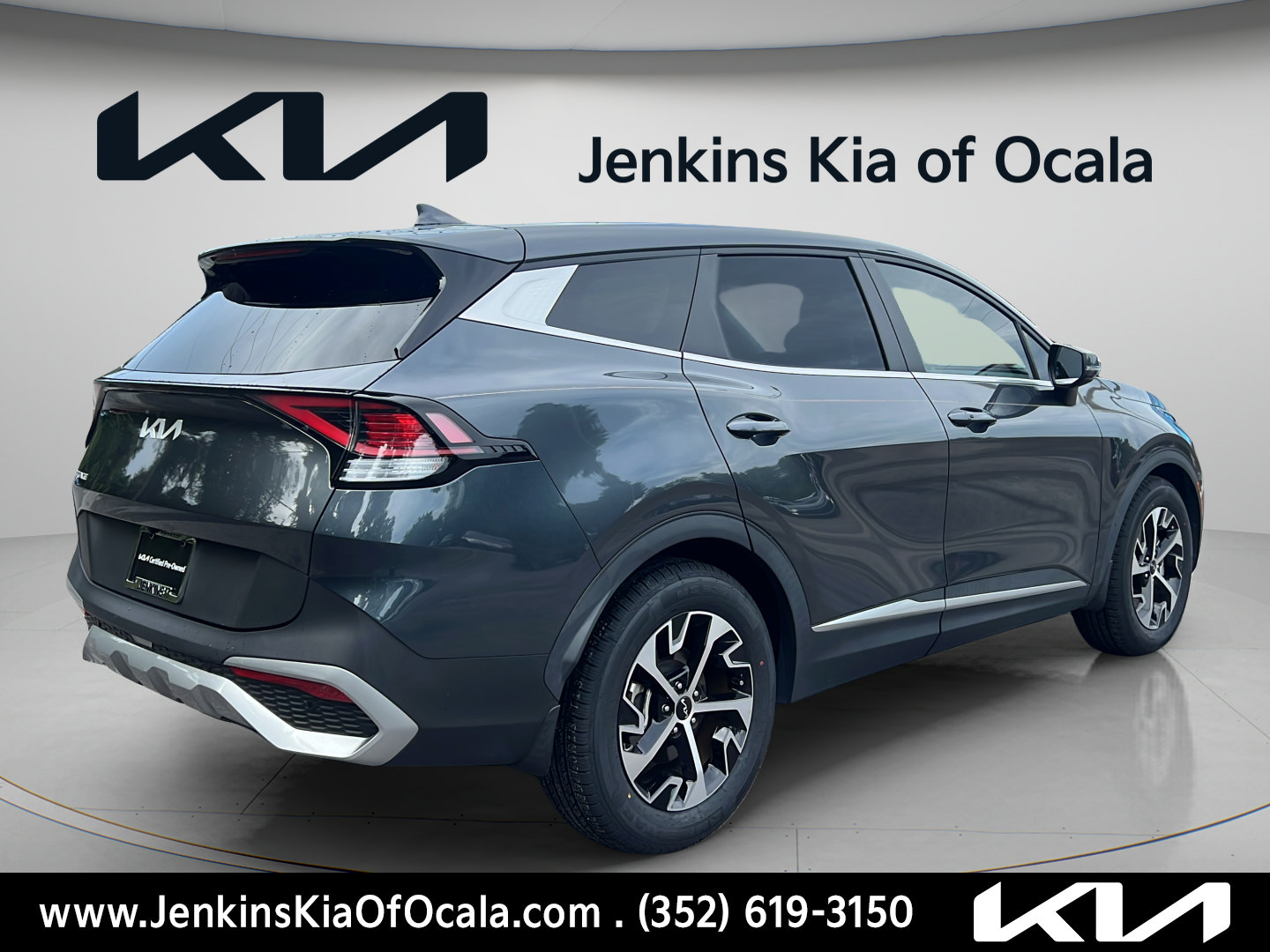 Certified 2023 Kia Sportage EX FWD image 3