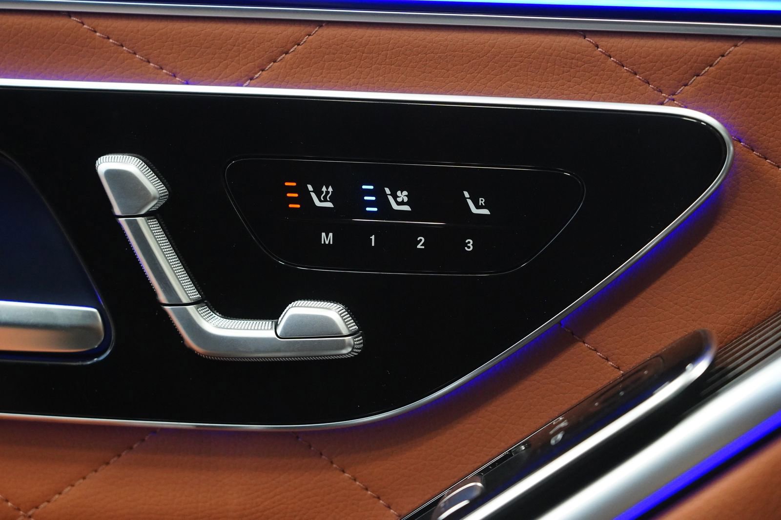 New 2026 Mercedes-Benz S 580 4MATIC Sedan image 31