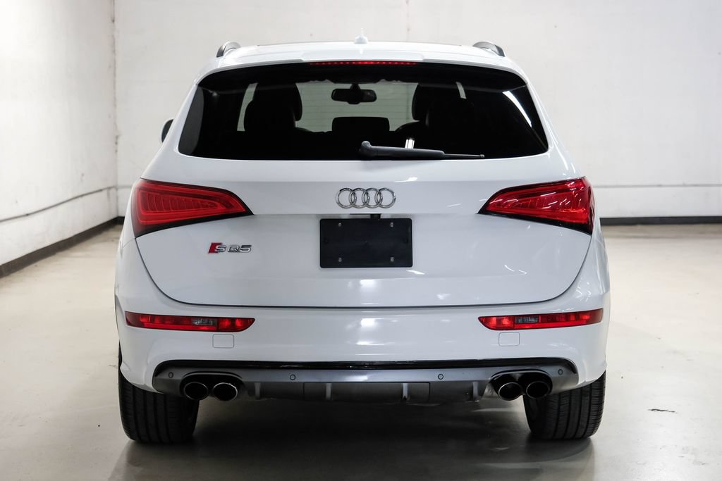 Used 2016 Audi SQ5 Premium Plus w/ Technology Package AWD/4WD image 12