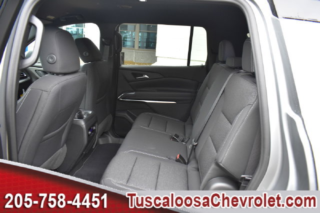New 2027 Chevrolet Traverse LT FWD image 18
