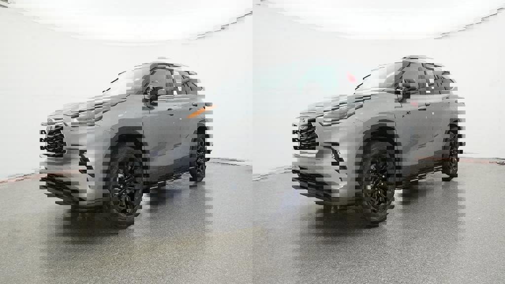 New 2026 Toyota Highlander XLE image 17