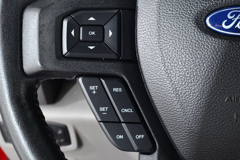 Used 2018 Ford F150 XLT w/ Equipment Group 302A Luxury AWD/4WD image 32