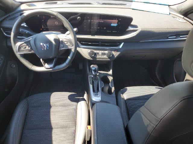Used 2024 Buick Envista Preferred w/ Convenience I Package FWD image 8
