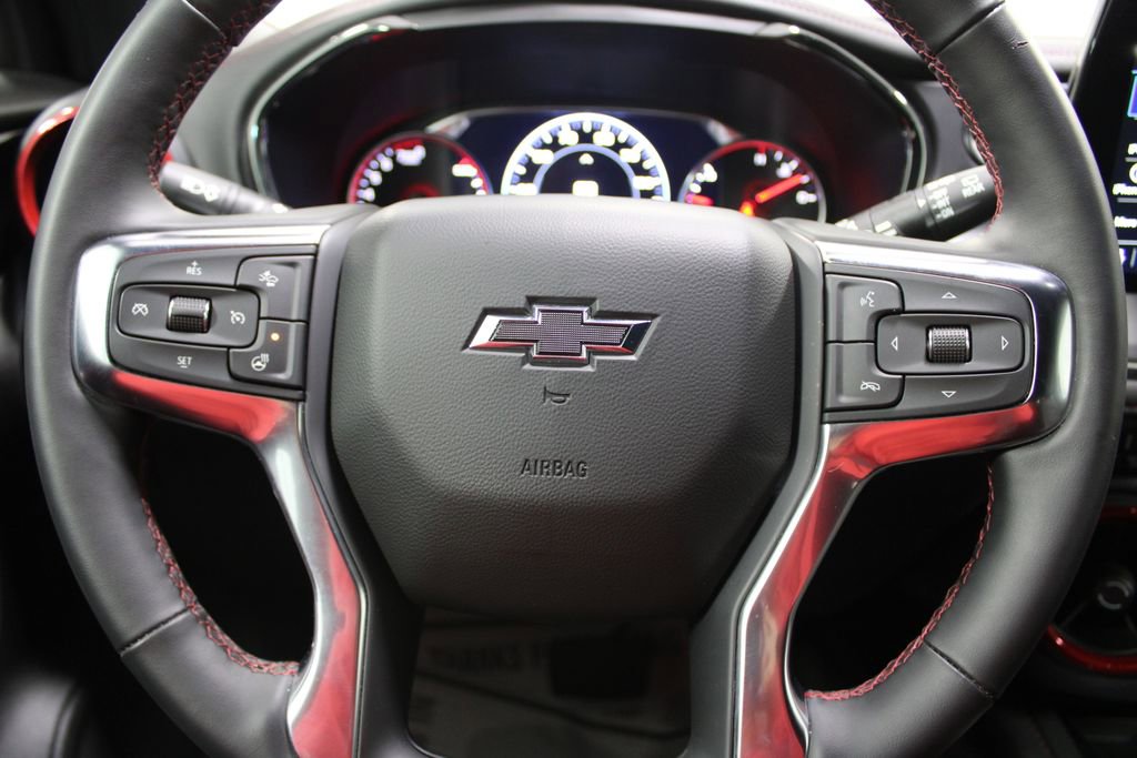 Used 2025 Chevrolet Blazer RS FWD image 35