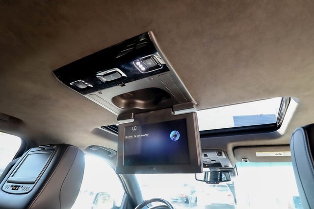 Used 2016 Cadillac Escalade Platinum image 53