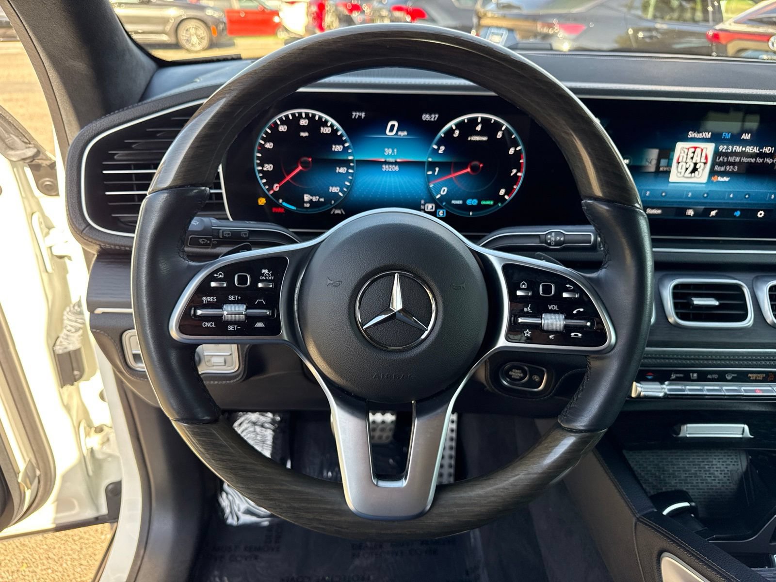Used 2023 Mercedes-Benz GLS 580 4MATIC image 29