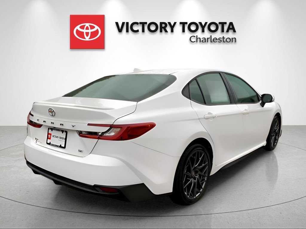 New 2026 Toyota Camry SE FWD image 5