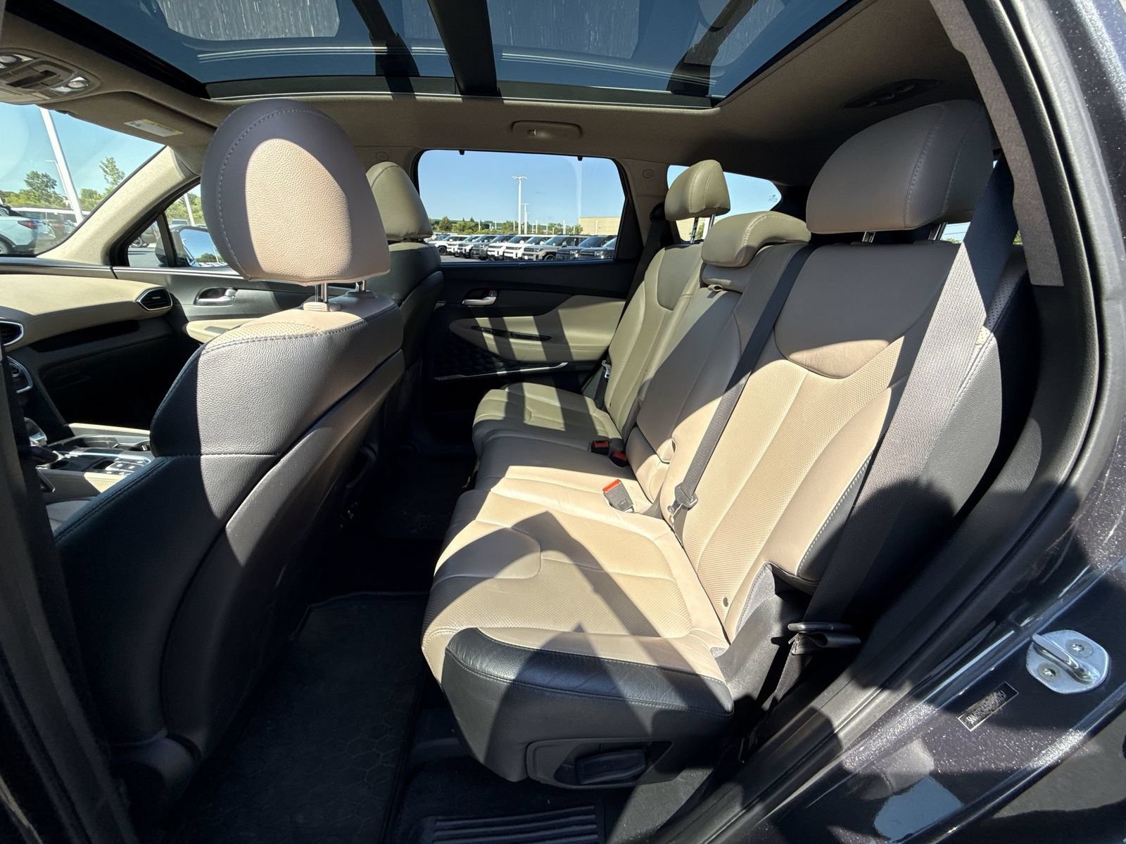 Used 2020 Hyundai Santa Fe Limited AWD/4WD image 24
