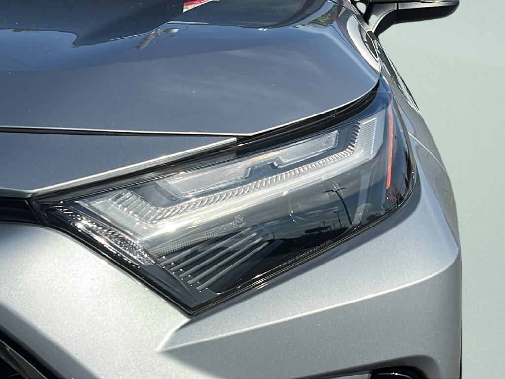 Used 2024 Toyota RAV4 SE AWD/4WD image 24