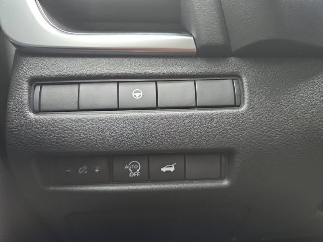 New 2026 Nissan Rogue SV w/ Cold Weather Package FWD image 10