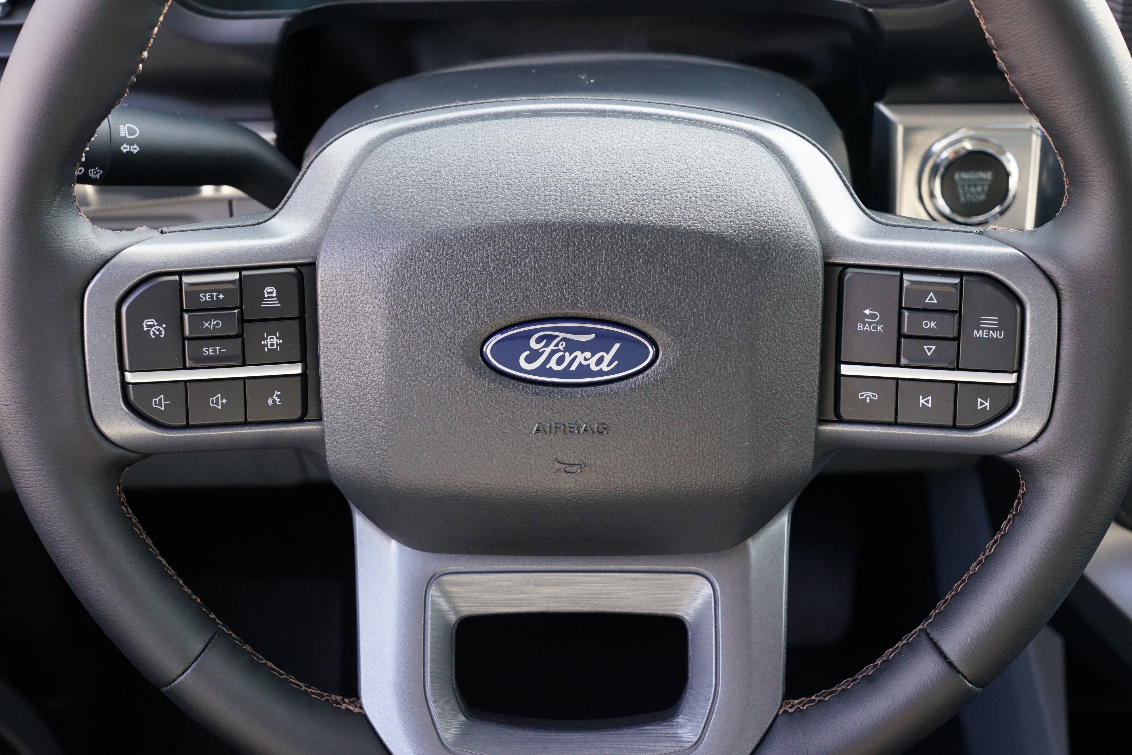 New 2025 Ford F150 Lariat w/ Equipment Group 502A High image 23