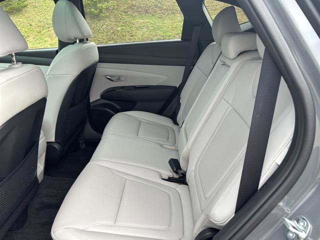 Used 2025 Hyundai Tucson Limited image 16