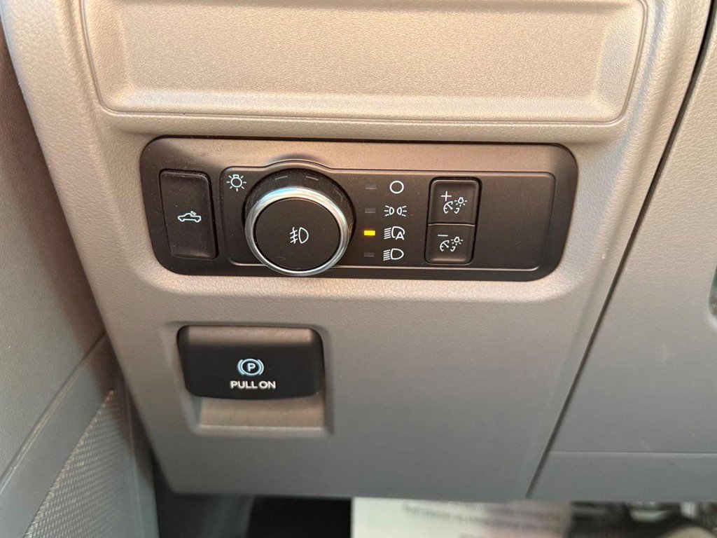 Used 2023 Ford F150 XLT image 16