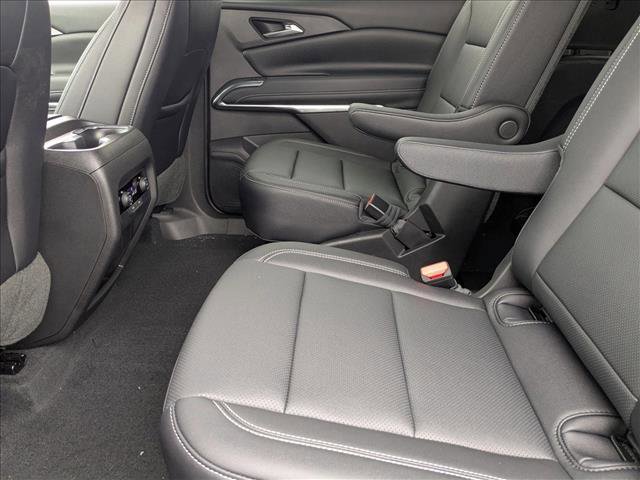 New 2025 Chevrolet Traverse LT w/ LPO, Floor Liner Package image 15