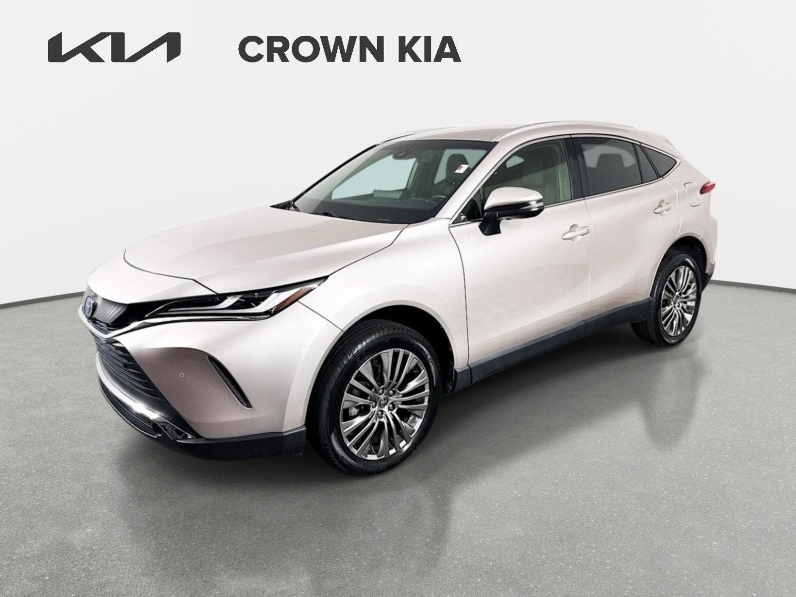 Used 2022 Toyota Venza XLE
