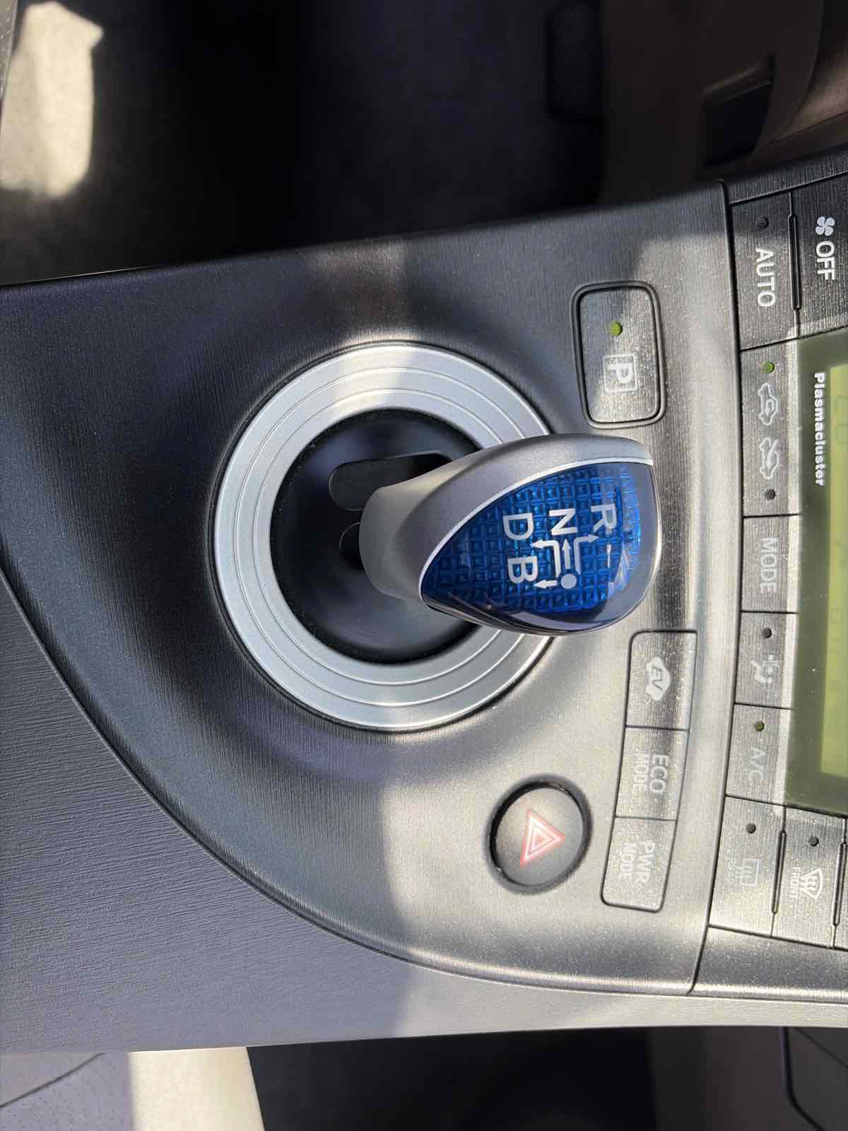 Used 2011 Toyota Prius Four w/ Solar Roof Pkg FWD image 39