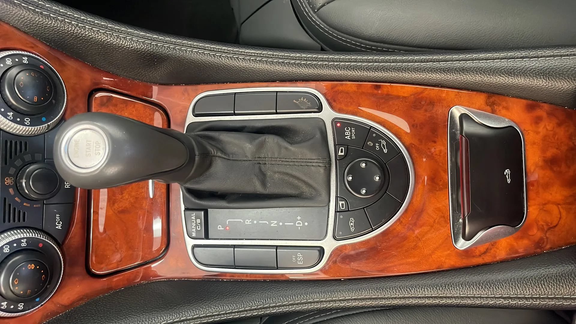 Used 2005 Mercedes-Benz SL 55 AMG image 27