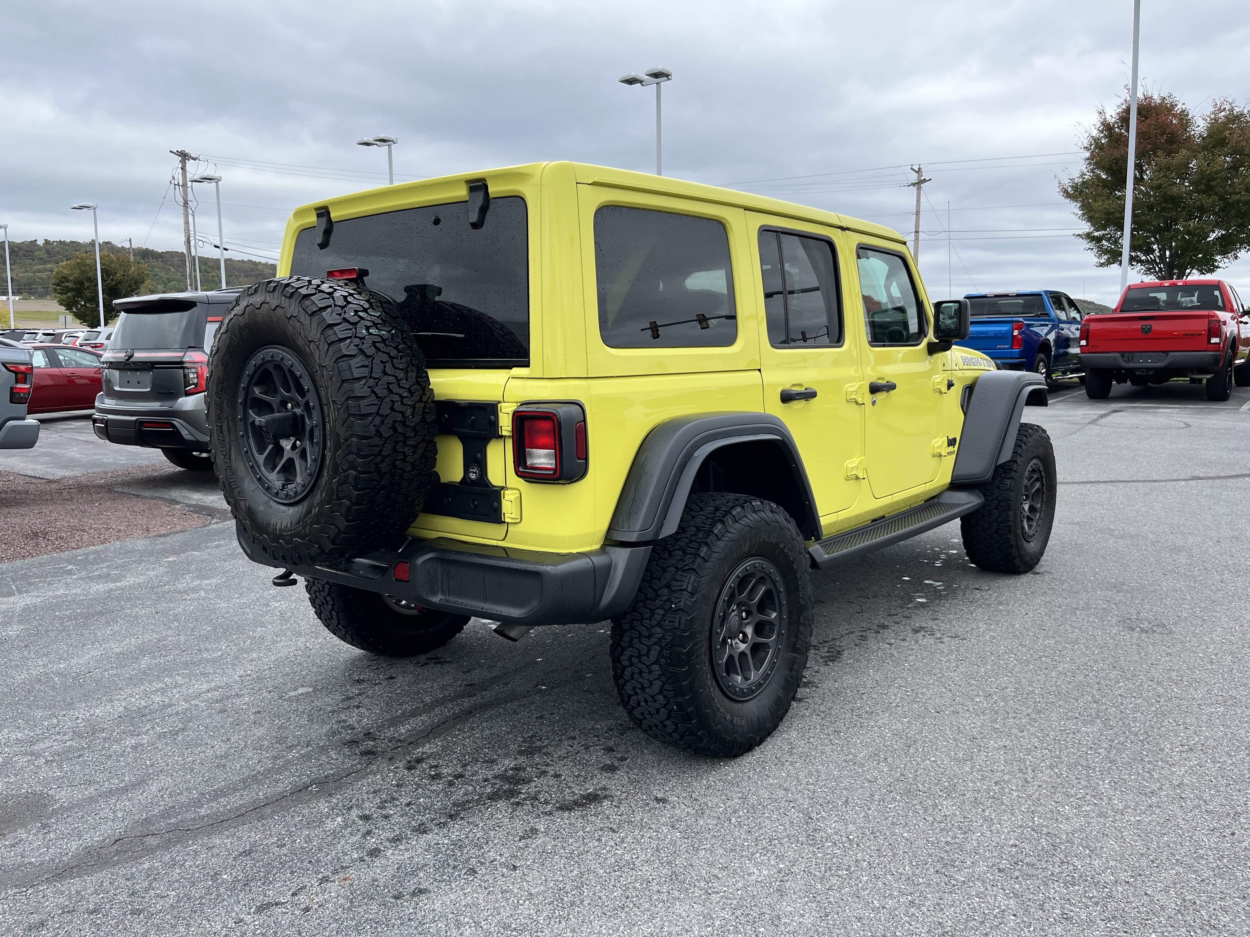 Used 2022 Jeep Wrangler Unlimited Sport video 3