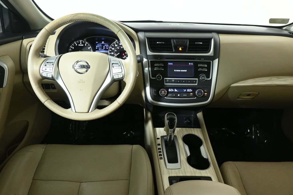 Used 2016 Nissan Altima 2.5 SL w/ Moonroof Package FWD image 17